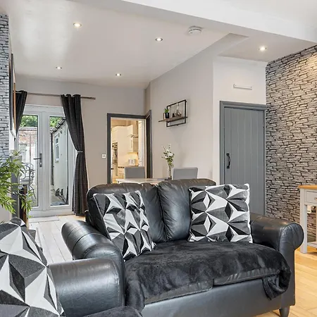 Holiday home Pass The Keys Beautifully Cosy 2-bed In York